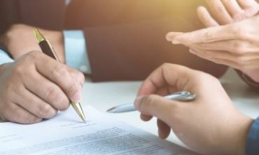 Les éléments d’un bon devis de travaux pour la transformation d’une maison en province du Hainaut 